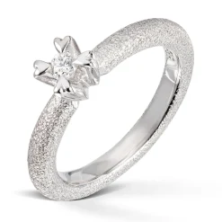 Ring Hvitt gull
