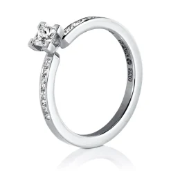 Ring Hvitt gull